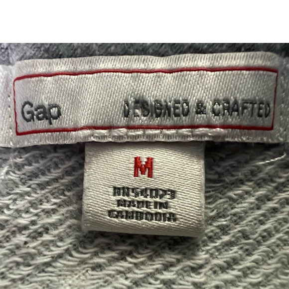 3/$27 Gap Crewneck Sweatshirt in Gray, White Polka Dots, Medium - Picture 7 of 11